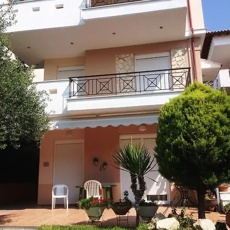 Apartment By The Sea