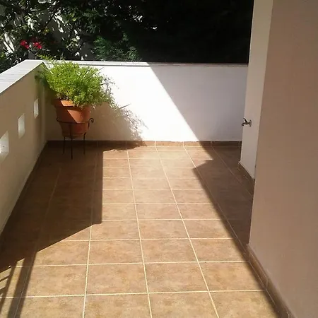 Apartment By The Sea Mola Kalyva