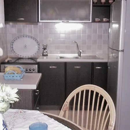 By The Sea Apartment